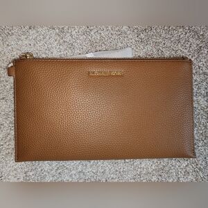 Michael KORS Jet Set Travel‎ Tan/brown Wristlet